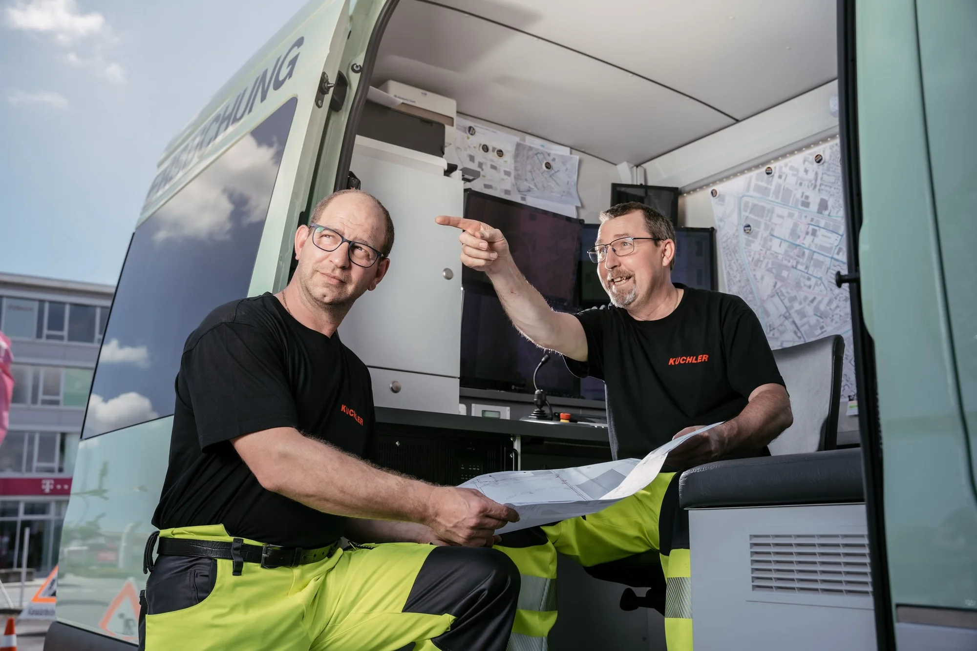 Saugbaggerarbeiten auf Baustelle in Passau